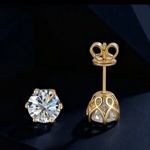 14k Gold Vermeil & Moissanite Stud Earrings 2kt